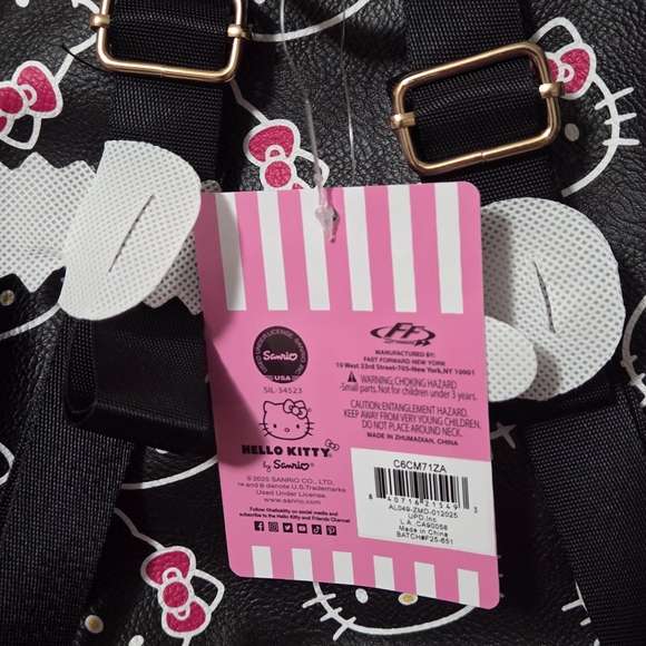 Hello Kitty Mini Backpack - Picture 5 of 7